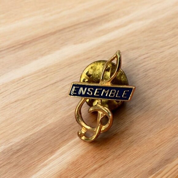 Lot of 20 Music Ensemble Award Lapel Pins No. 700 General Music Enamel Gold NIB - Picture 3 of 5